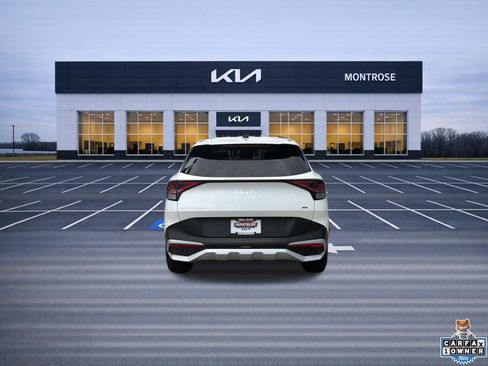 Certified 2023 Kia Sportage LX AWD/4WD image 6
