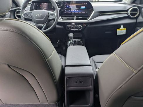 New 2026 Chevrolet Trax ACTIV w/ Sunroof Package image 26