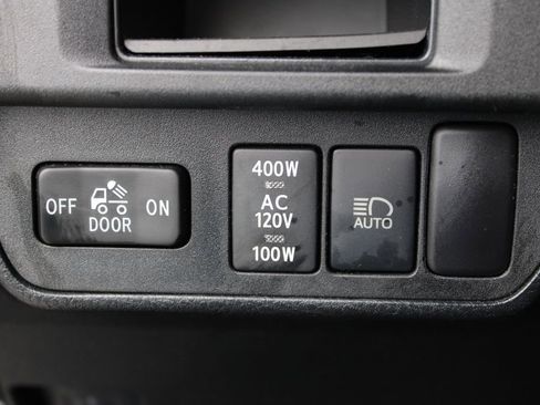 Used 2019 Toyota Tacoma TRD Sport image 59