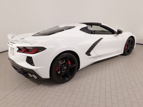 Used 2020 Chevrolet Corvette Stingray Preferred Cpe w/ 2LT Preferred Equipment Group RWD image 11
