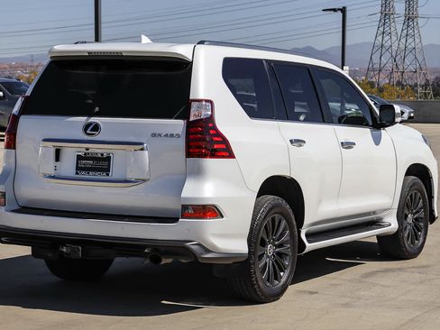 Certified 2021 Lexus GX 460 Premium w/ Accessory Package AWD/4WD image 4