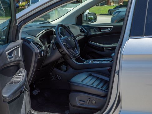 Used 2024 Ford Edge SEL w/ Convenience Package AWD/4WD image 19
