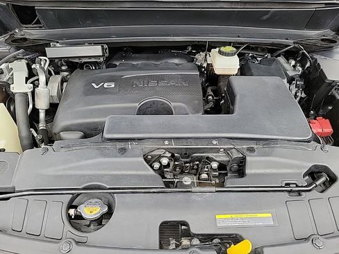 Used 2020 Nissan Pathfinder SL image 49