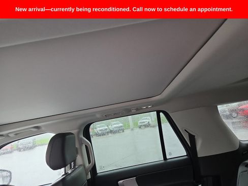 Used 2025 Ford Expedition Max Active RWD image 11