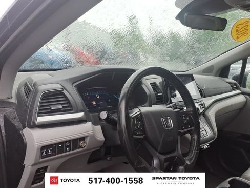Used 2023 Honda Odyssey EX-L image 13