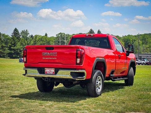 Used 2024 GMC Sierra 3500 Pro w/ Convenience Package AWD/4WD image 4