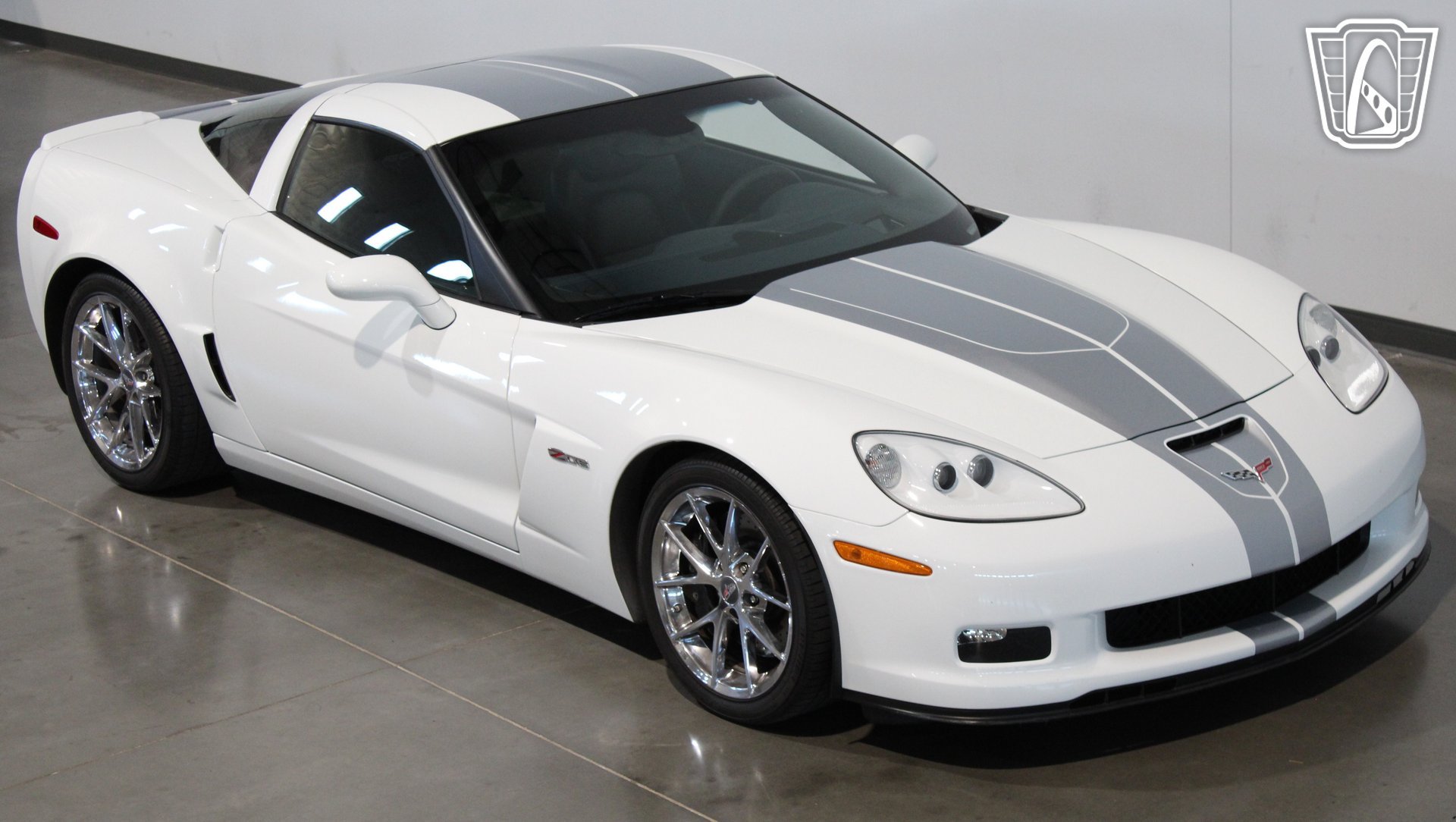 Used 2013 Chevrolet Corvette Z06 w/ 3LZ Preferred Equipment Group RWD image 13