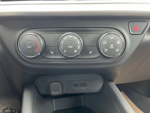 New 2026 Chevrolet Trax RS image 17