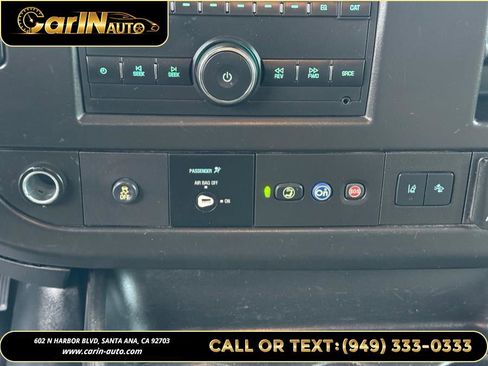Used 2020 Chevrolet Express 3500 w/ Driver Convenience Package image 17