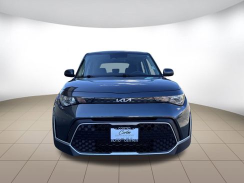 Used 2025 Kia Soul LX w/ LX Technology Package FWD image 2