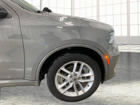 Used 2023 Dodge Durango GT image 23