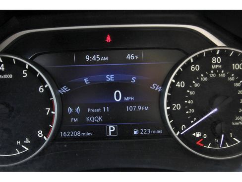 Used 2016 Nissan Murano S w/ Navigation Package image 17