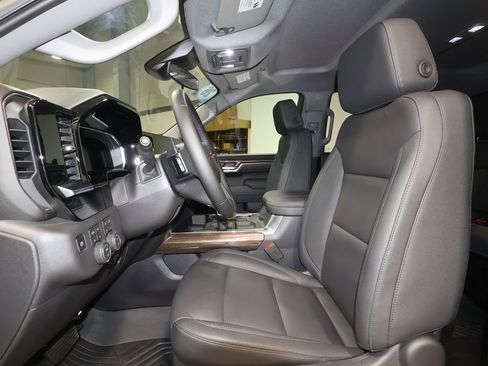 Certified 2026 Chevrolet Silverado 1500 LT Trail Boss w/ LT Trail Boss Premium Package image 24