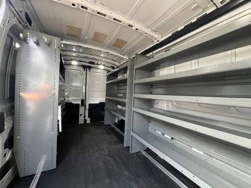 Used 2023 Ford Transit 250 Medium Roof RWD image 7