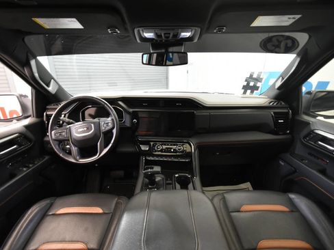 Used 2023 GMC Sierra 1500 AT4 w/ AT4 Premium Package image 18