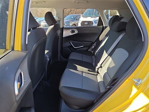 Used 2020 Kia Soul LX image 11