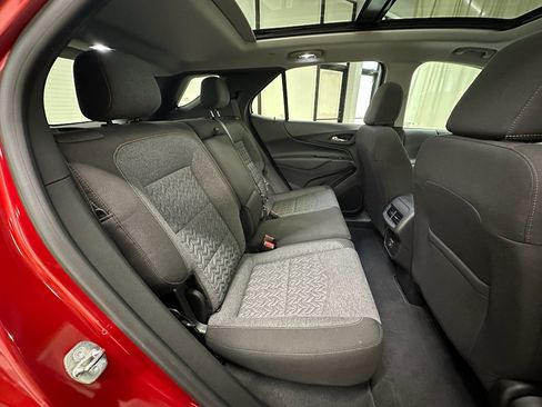 Certified 2024 Chevrolet Equinox LT image 20