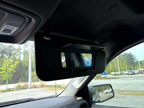 Used 2023 Chevrolet Silverado 1500 Custom image 27