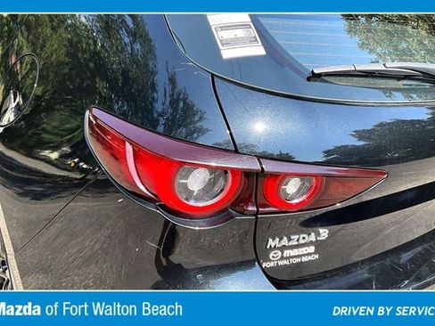 Used 2024 MAZDA MAZDA3 s FWD image 20
