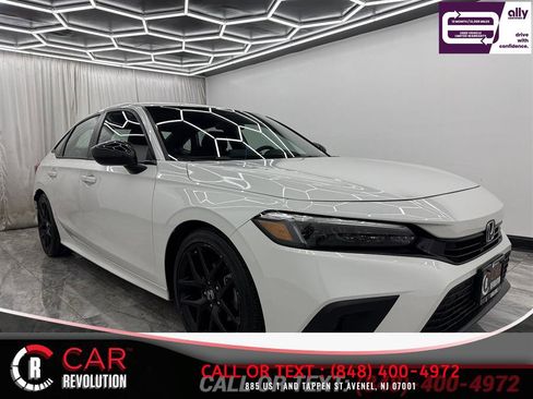 Used 2024 Honda Civic Sport image 1