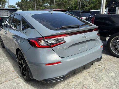 Used 2025 Honda Civic Sport image 7