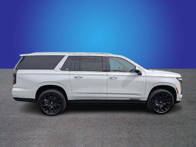 Used 2025 Cadillac Escalade ESV Premium Luxury w/ Touring Package AWD/4WD image 6