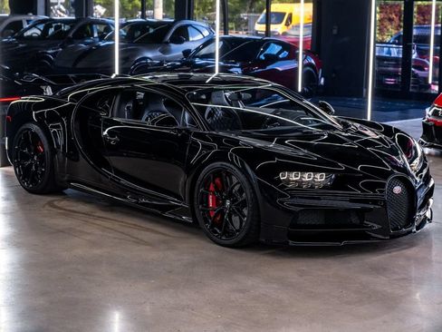 Used 2018 Bugatti Chiron AWD/4WD image 1