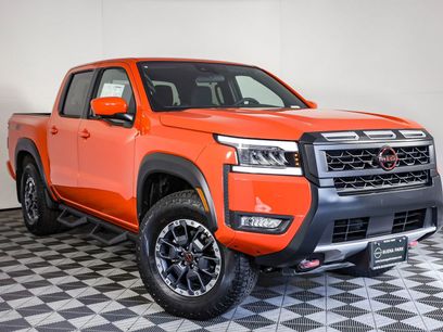 New 2025 Nissan Frontier PRO-4X w/ Pro Convenience Package