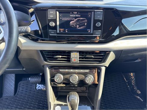 Used 2024 Volkswagen Taos S image 19