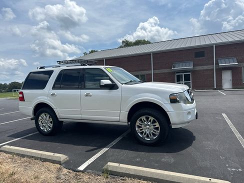 Used 2011 Ford Expedition Limited image 2