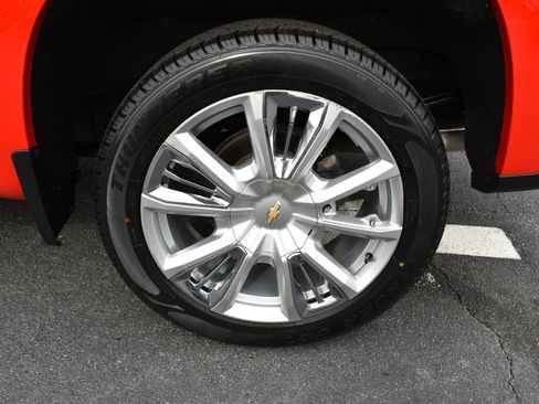 Used 2019 Chevrolet Silverado 1500 LT w/ Texas Edition image 33