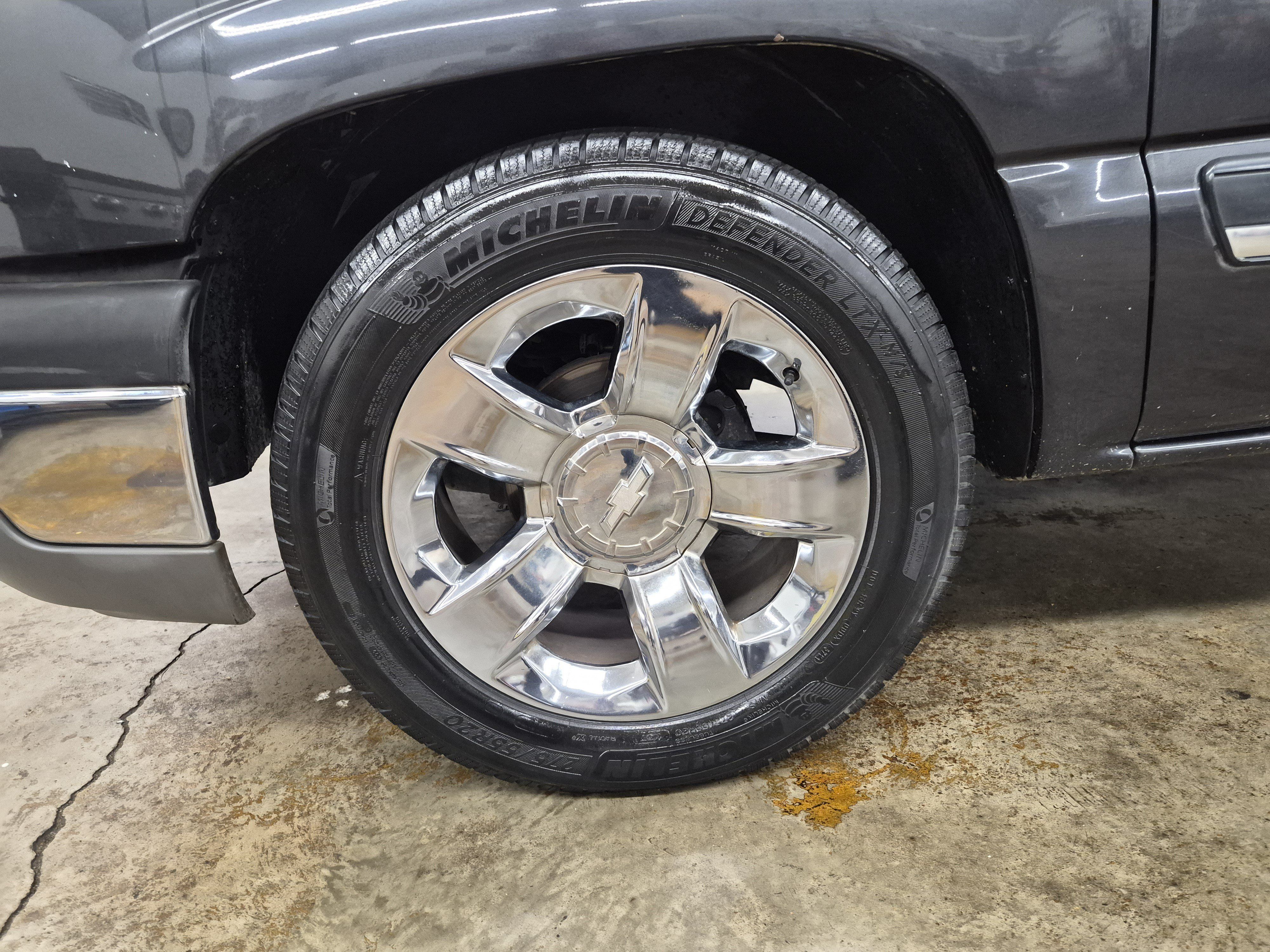 Used 2004 Chevrolet Silverado 1500 LS RWD image 9
