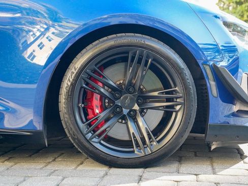Used 2019 Chevrolet Camaro ZL1 image 36