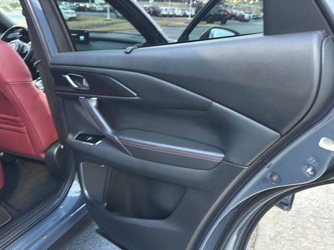 Used 2023 MAZDA CX-9 Carbon Edition image 13