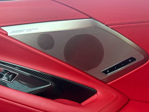 Used 2023 Chevrolet Corvette Stingray Premium Conv w/ Z51 Performance Package RWD image 9