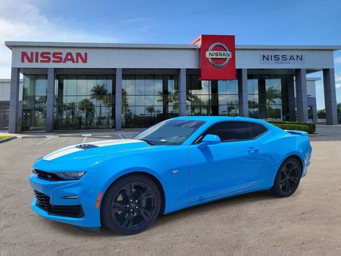 Used 2023 Chevrolet Camaro SS RWD image 5