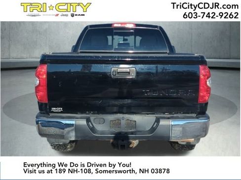 Used 2017 Toyota Tundra SR5 image 4