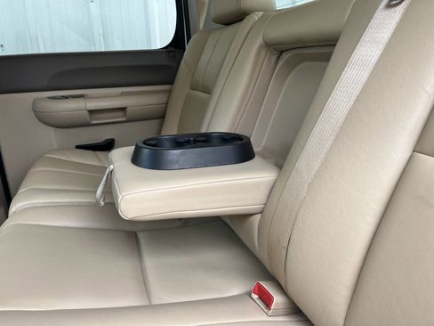 Used 2013 Chevrolet Silverado 1500 LT image 27