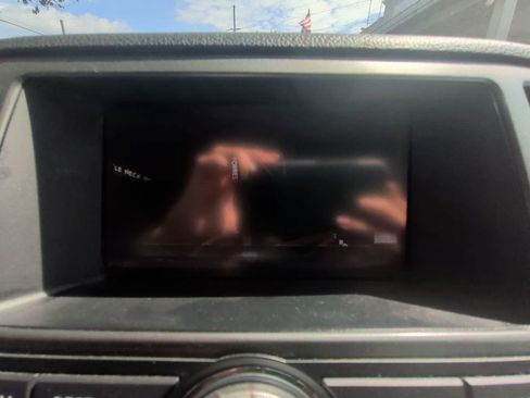 Used 2014 Nissan Armada Platinum w/ 2nd Row Captain Seat Package AWD/4WD image 19