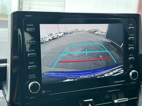 Used 2021 Toyota Corolla SE image 19