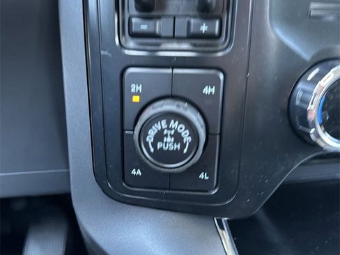 New 2025 Ford F150 Lariat w/ Equipment Group 502A High image 40