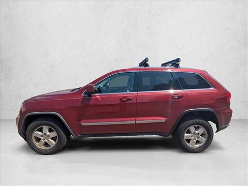 Used 2012 Jeep Grand Cherokee Laredo w/ Laredo E Group AWD/4WD image 8