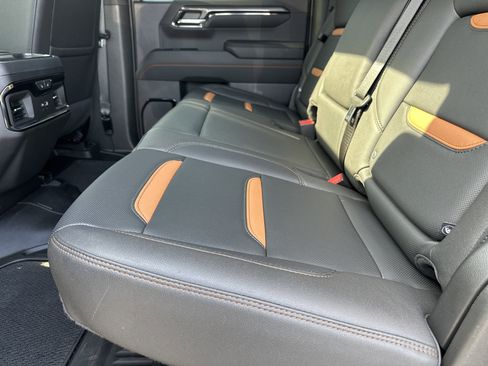 Used 2023 GMC Sierra 1500 AT4 w/ AT4 Premium Package image 20