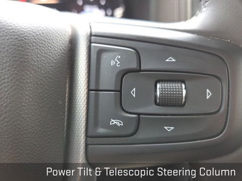 Used 2023 GMC Yukon XL Denali image 48