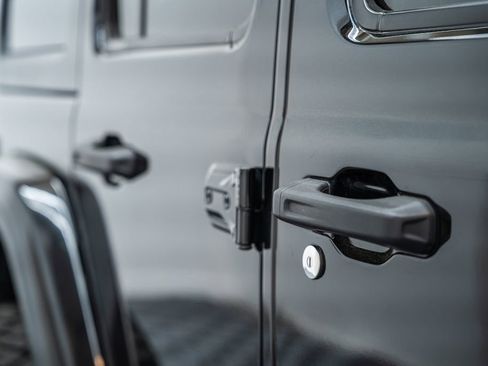 Used 2021 Jeep Wrangler Unlimited Sport image 18