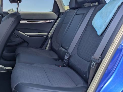 Used 2021 Kia Seltos S FWD image 14