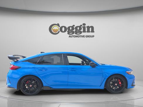 Used 2025 Honda Civic Type R image 6