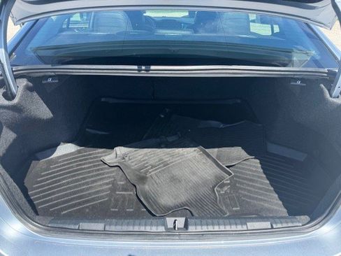 Used 2022 Subaru Legacy Limited image 32