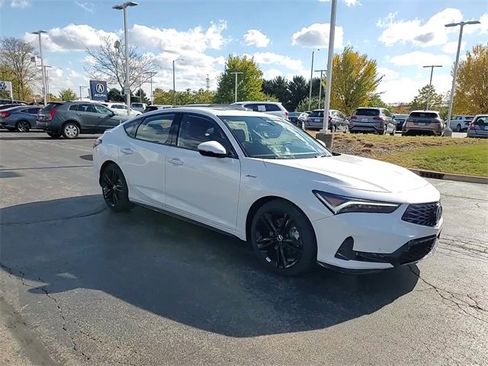 New 2026 Acura Integra A-Spec image 2