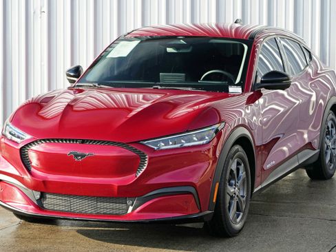 Used 2023 Ford Mustang Mach-E Select image 46